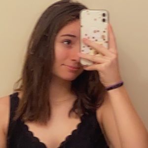 Meet your Posher, Brianna